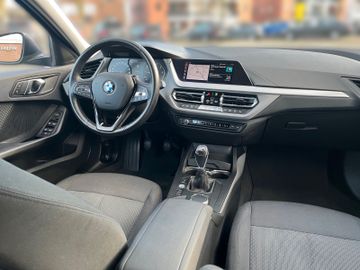 BMW 118 i Advantage Navi  Sitzheizung