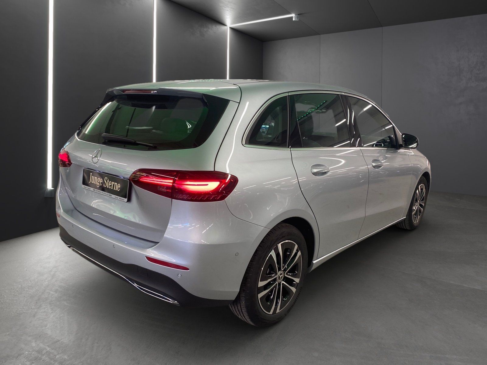 Fahrzeugabbildung Mercedes-Benz B 200 Progressive*Panorama*LED*Kamera*EasyPack*