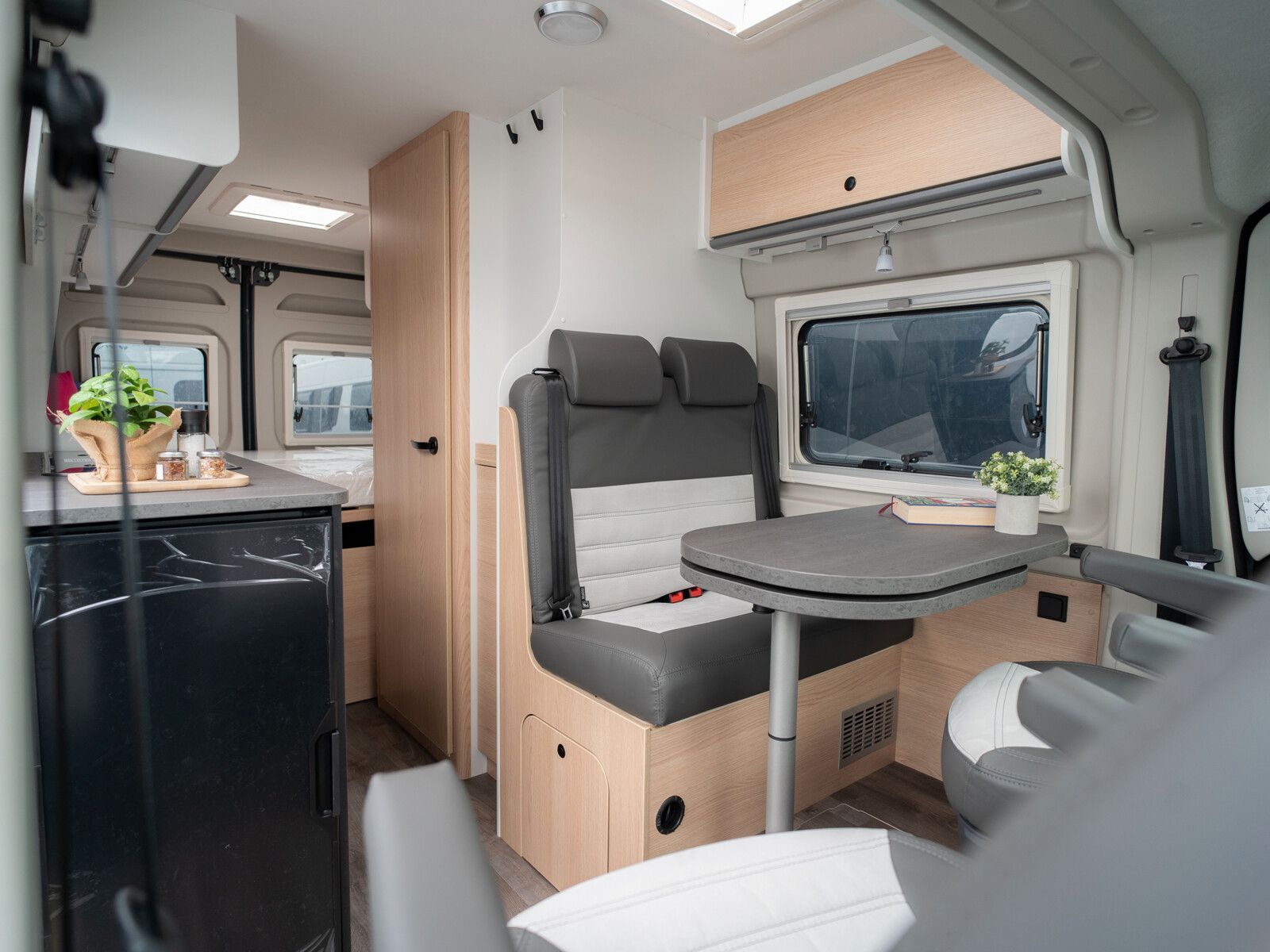 Fahrzeugabbildung Sunlight Adventure Cliff 600 Dieselheizung, Automatik
