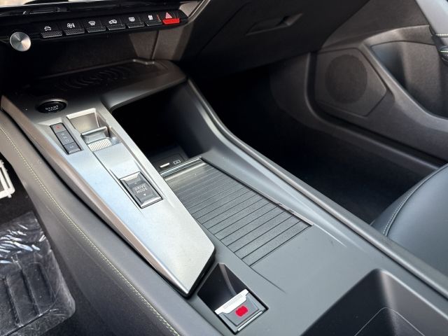 Peugeot 308 - Bild 25