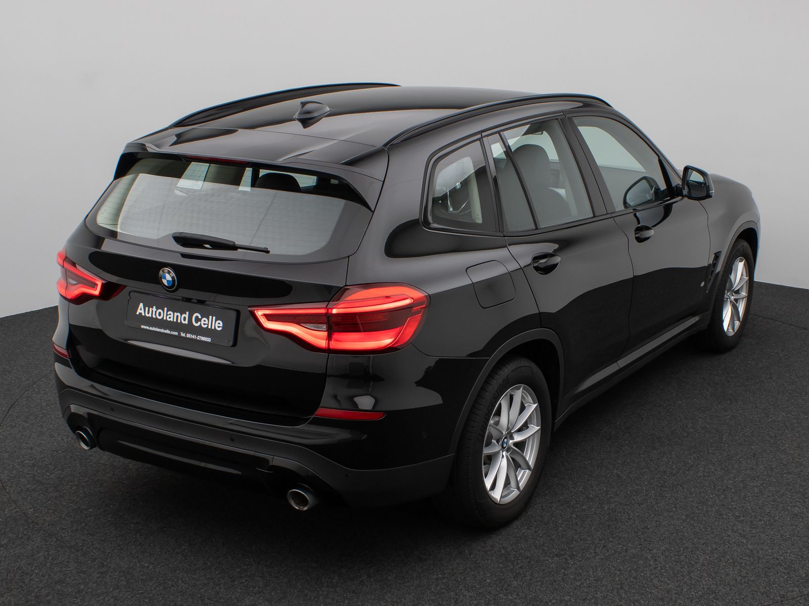 Fahrzeugabbildung BMW X3 xD20d Kamera HUD DAB H/K Leder Sport 18Zoll