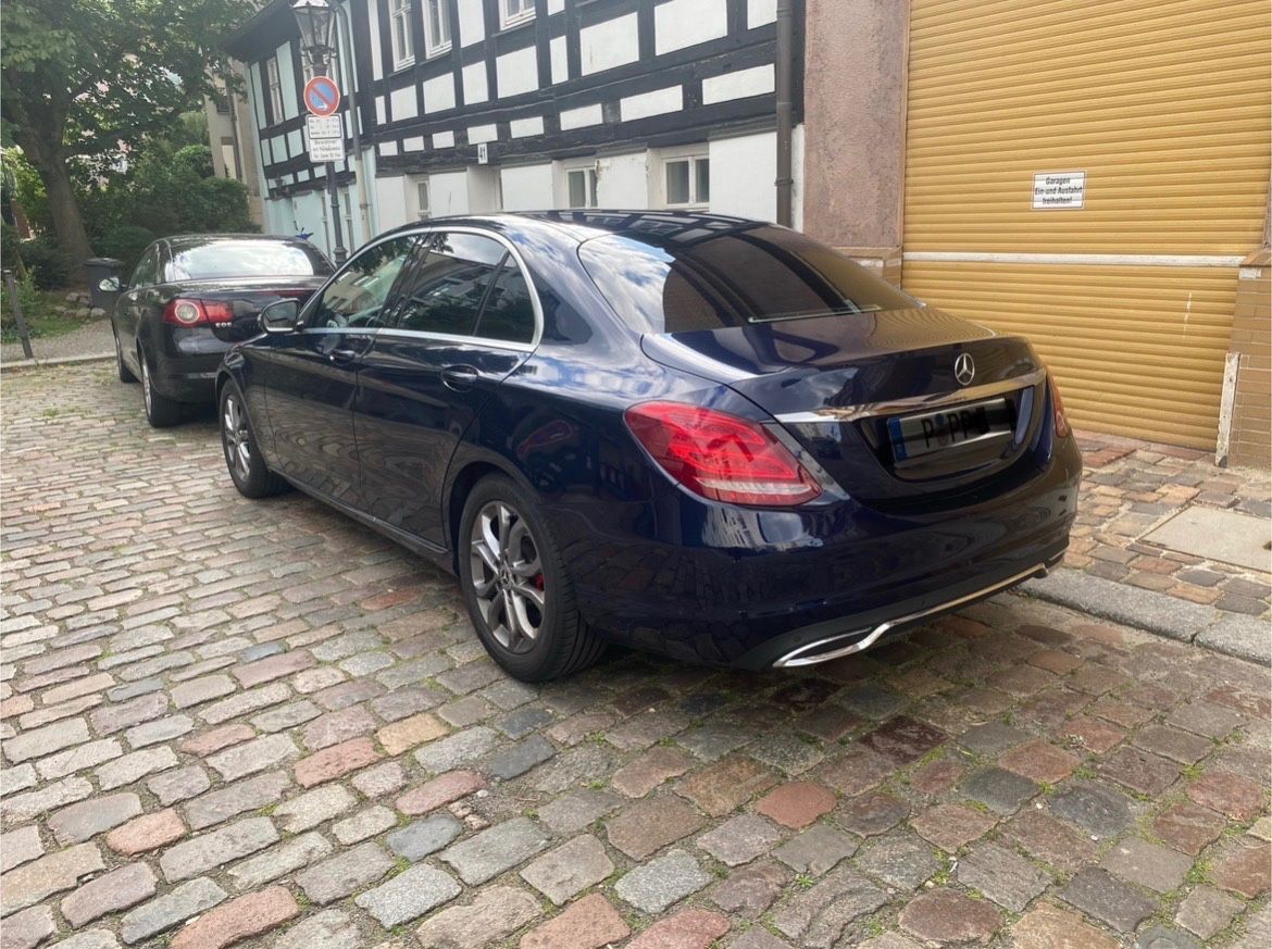 MERCEDES-BENZ C 180 d AVANTGARDE AVANTGARDE