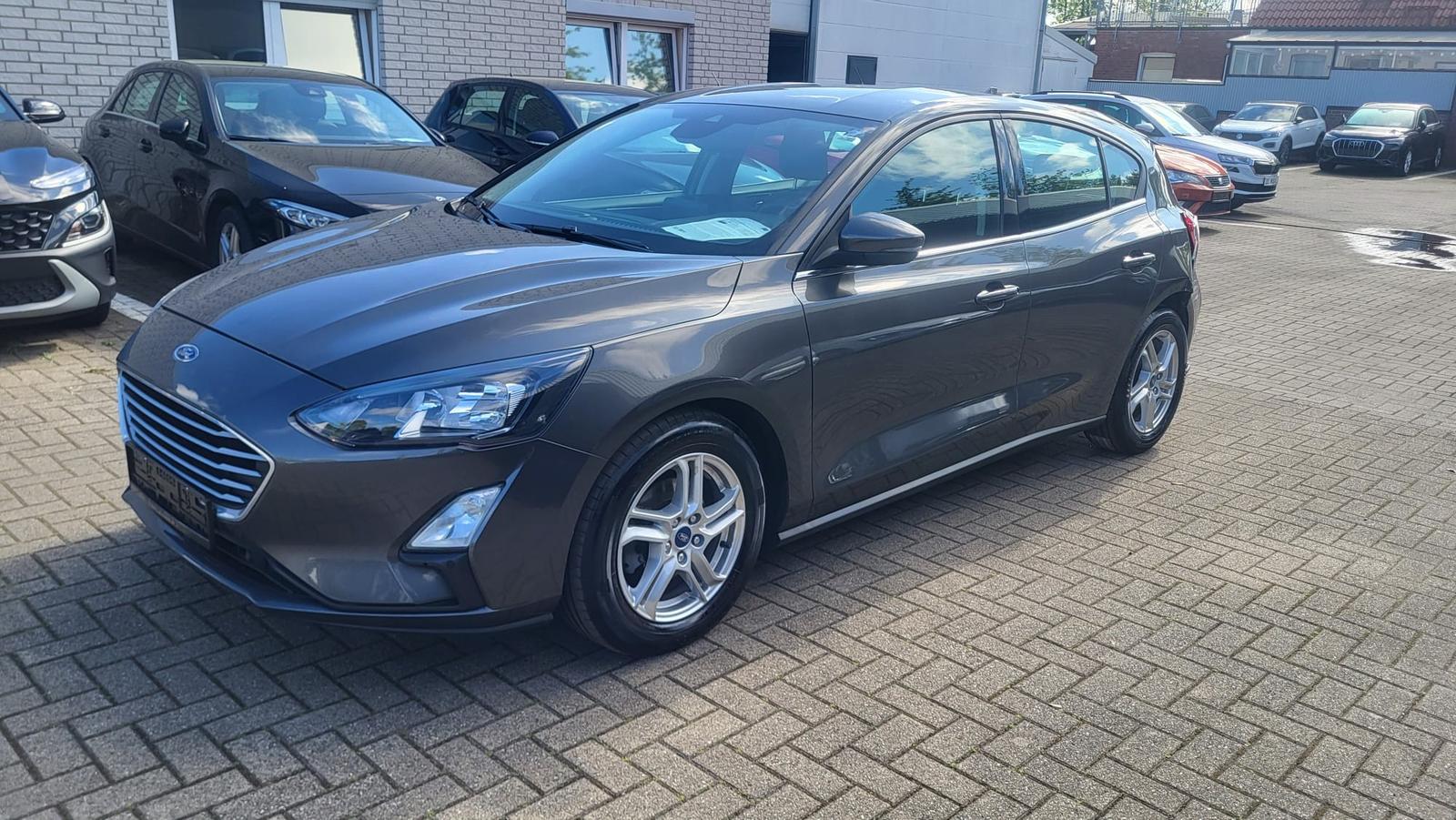 Ford Focus Cool & Connect Navi Kamera LED WinterPaket