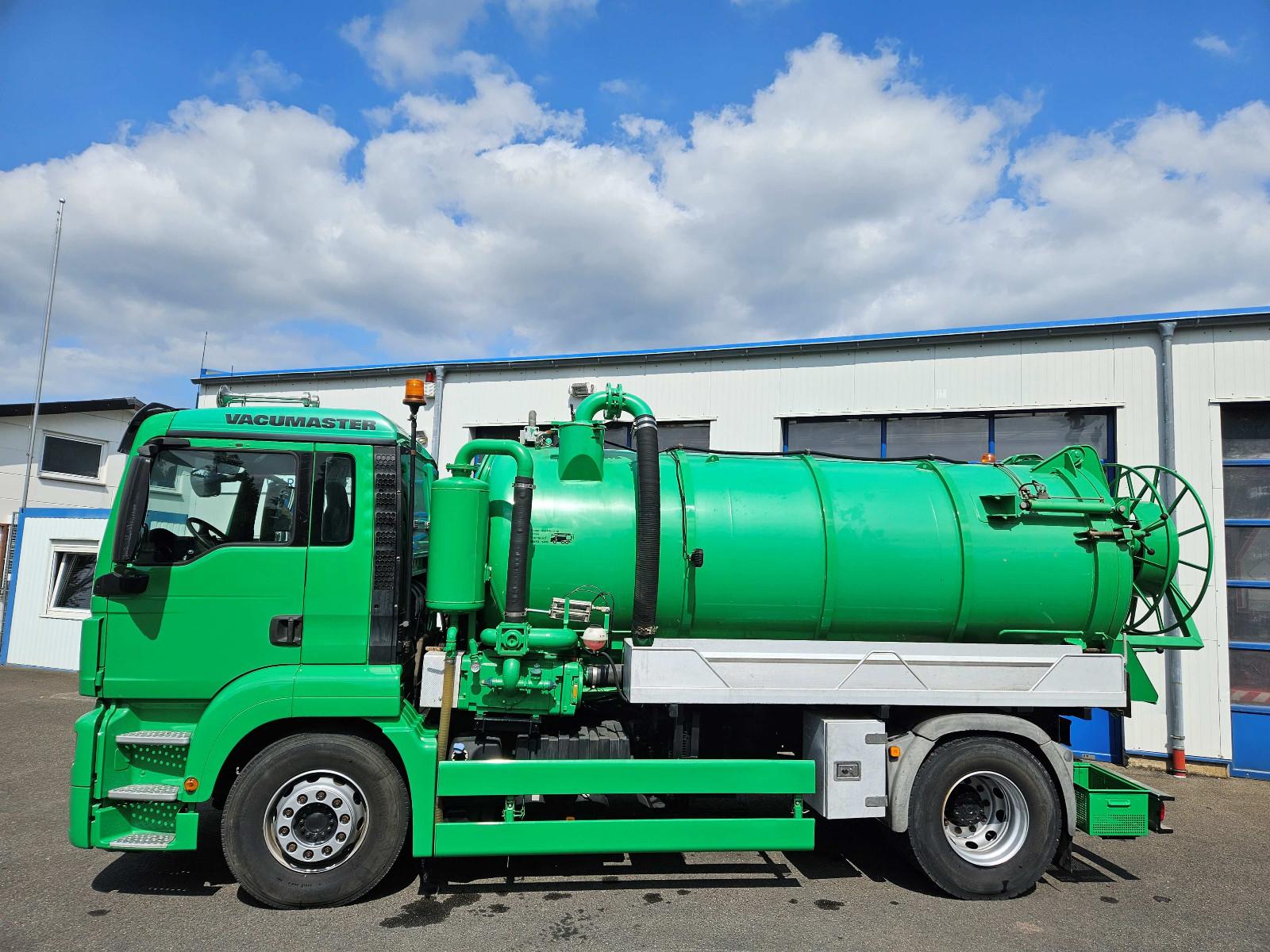 MAN TGS 18.400 Leistikow Saugfahrzeug mit HD