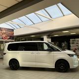 Volkswagen Multivan T7 Life 2,0 l TDI SCR DSG "ENERGY" - 7 Sitzer Autos