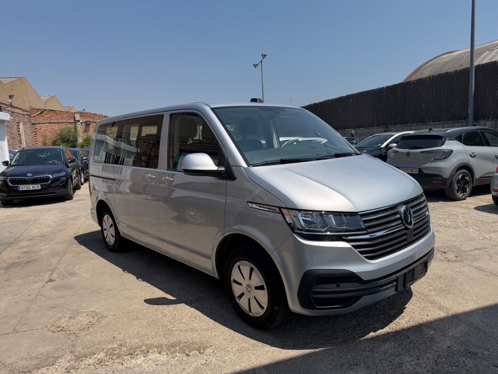 Volkswagen T6 Caravelle Comfortline 6V Manual imagem 3