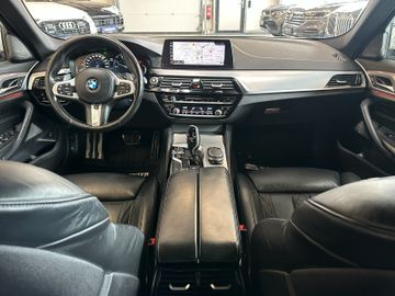 MYAUTOCENTER – Gebraucht- und Jahreswagen mit Werkstattservice in Pfaffenhofen BMW 540 5*M Sport*Keyless*HeadUP*4-Zonen*LED*VOLL*