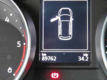 Fahrzeugabbildung Volkswagen Tiguan 2.0TDI DSG LED 18-ZOLL NAVI GRA PDC 1.H