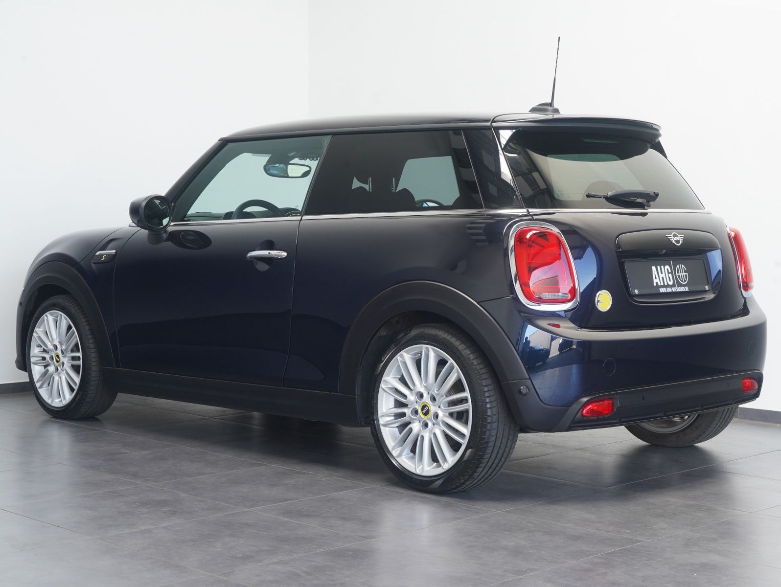 Fahrzeugabbildung MINI Cooper SE Classic Trim YOURS/LED/NAVI/WÄRMEPUMPE