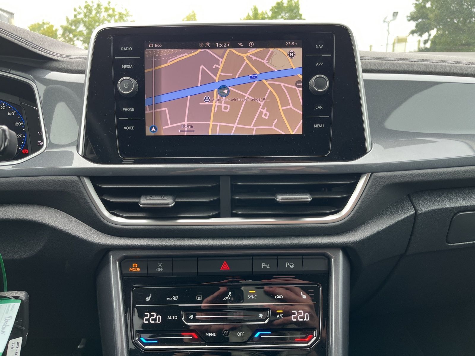 Volkswagen T-Roc - Bild 6