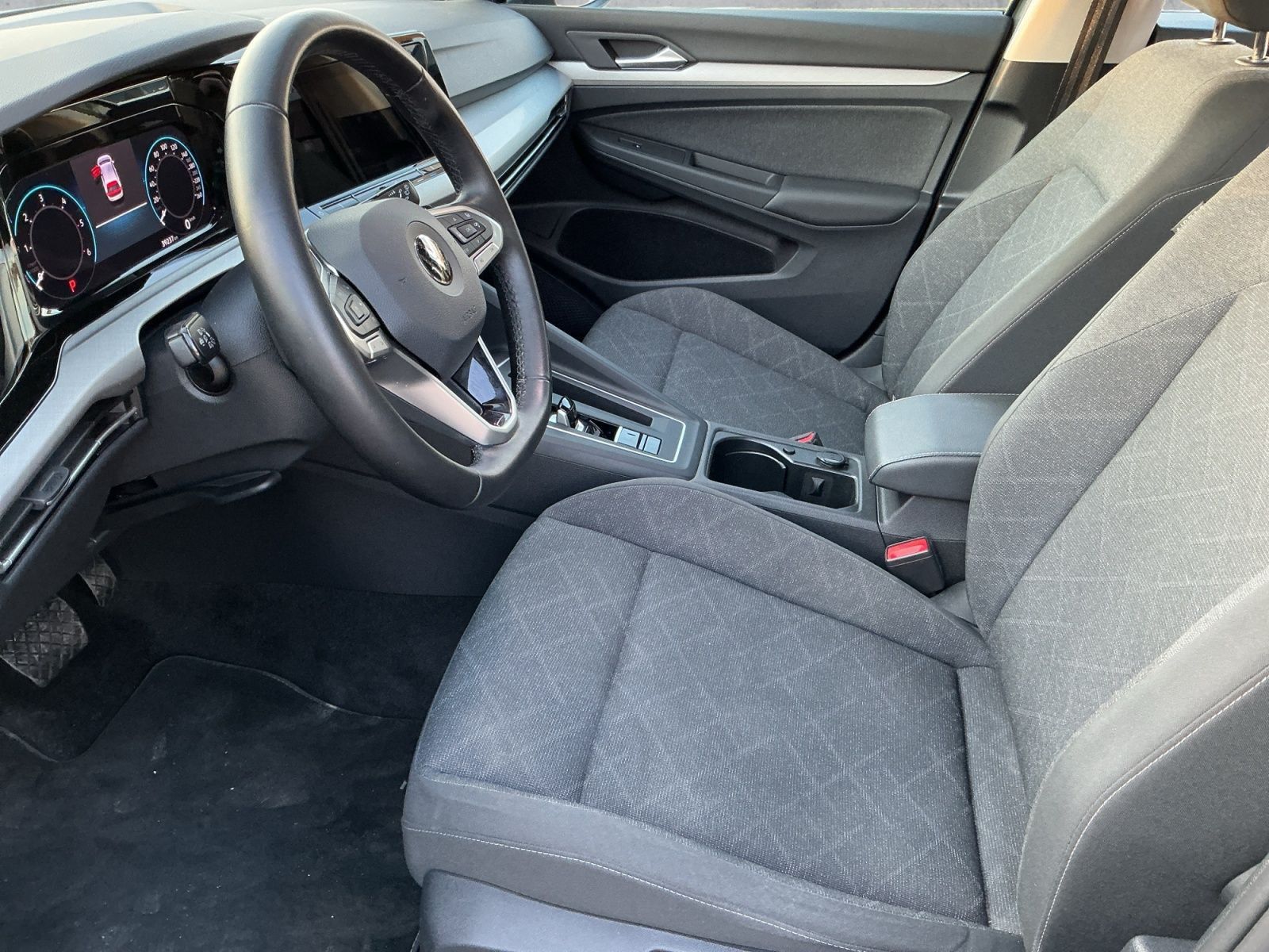 Volkswagen Golf - Bild 12
