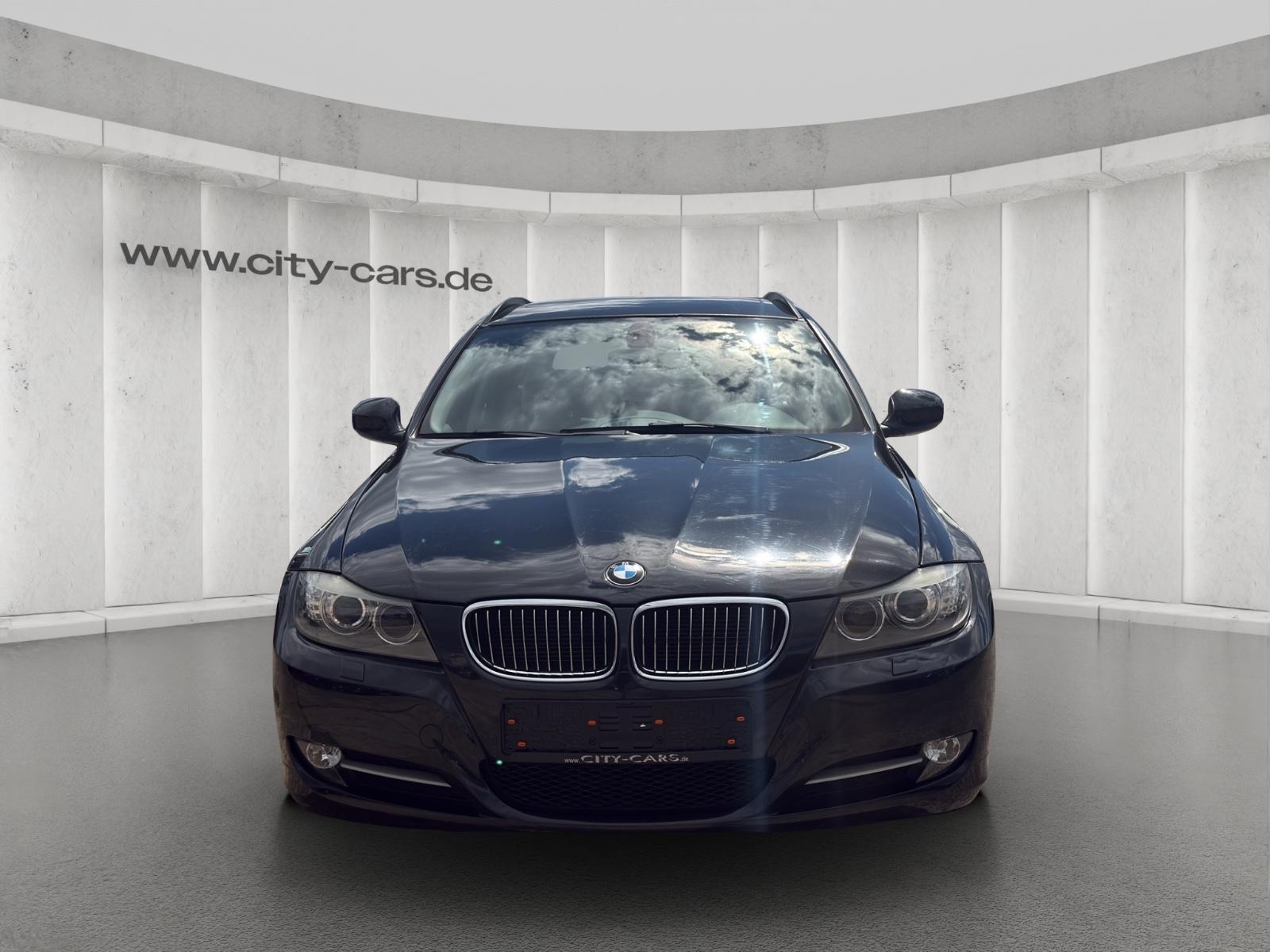 BMW 320i Touring*Autom.*1.Hand*Leder*Panorama*Mwst.*