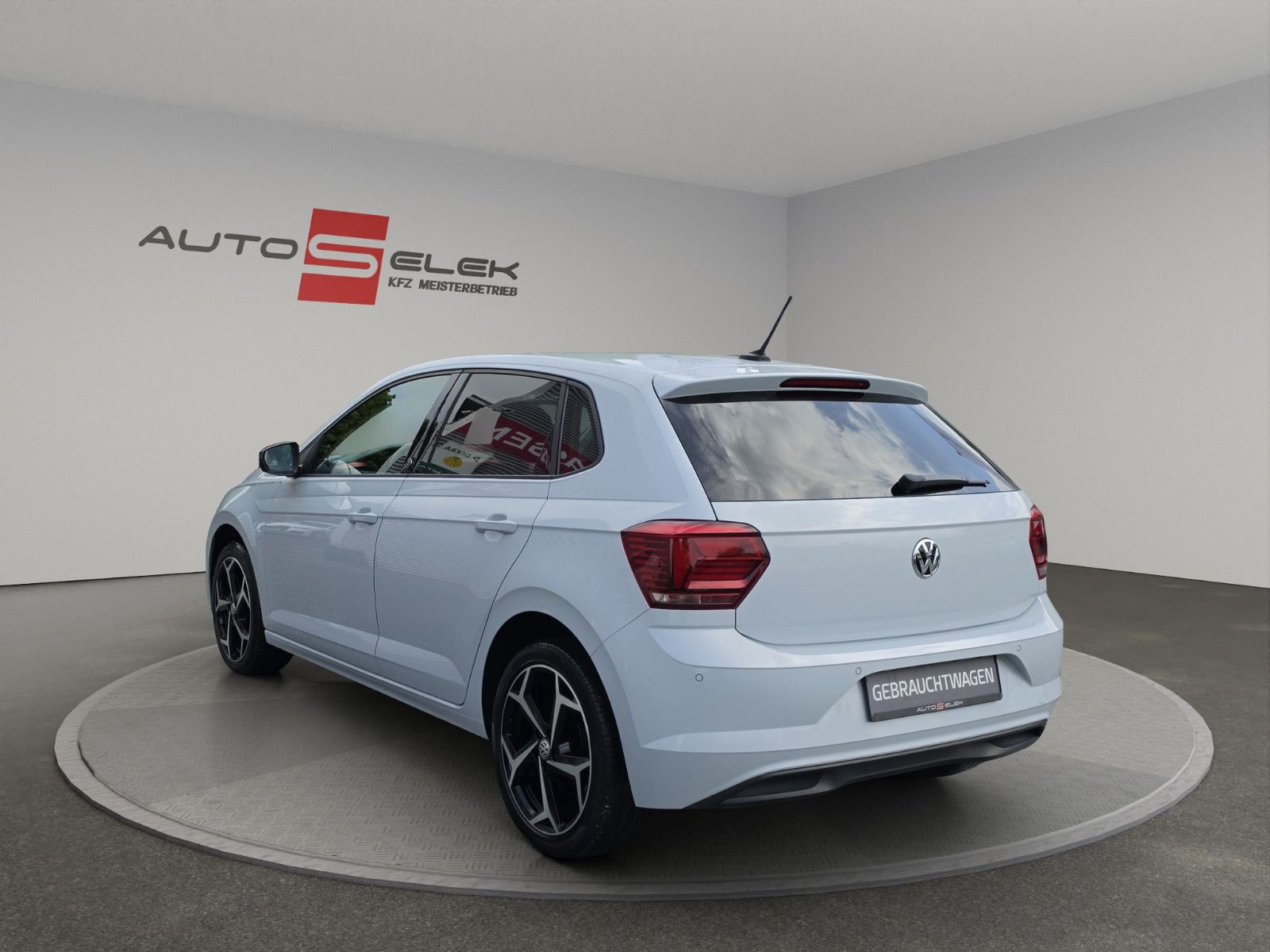 Fahrzeugabbildung Volkswagen Polo VI beats 1.HAND ACC LEDER NAVI DIGITACHO