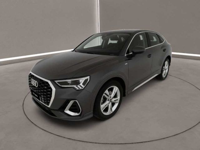 Image of Audi Q3
