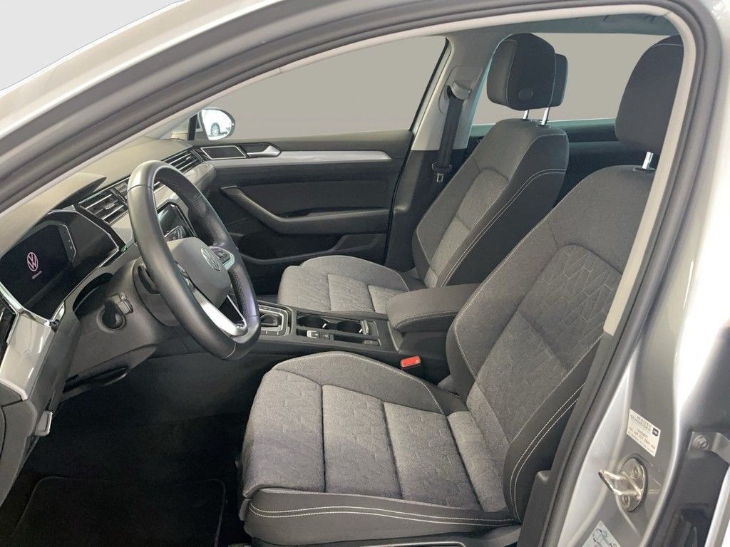 Volkswagen Passat Variant - Bild 10