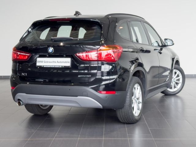BMW X1 sDrive18i SHZ+Temp+LED+PDC+Apple CarPlay imagem 3
