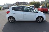 Kia Venga UEFA 1,6/KAMERA/NAVI/LENKRADHEIZUNG/1HAND - Kia Venga: Kleinwagen