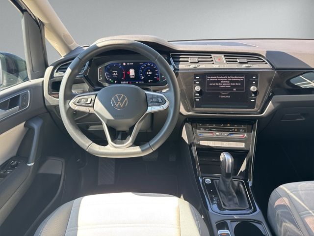Touran 2.0 TDI DSG HIGHLINE 7-SITZE+AHK+RFK+LED+