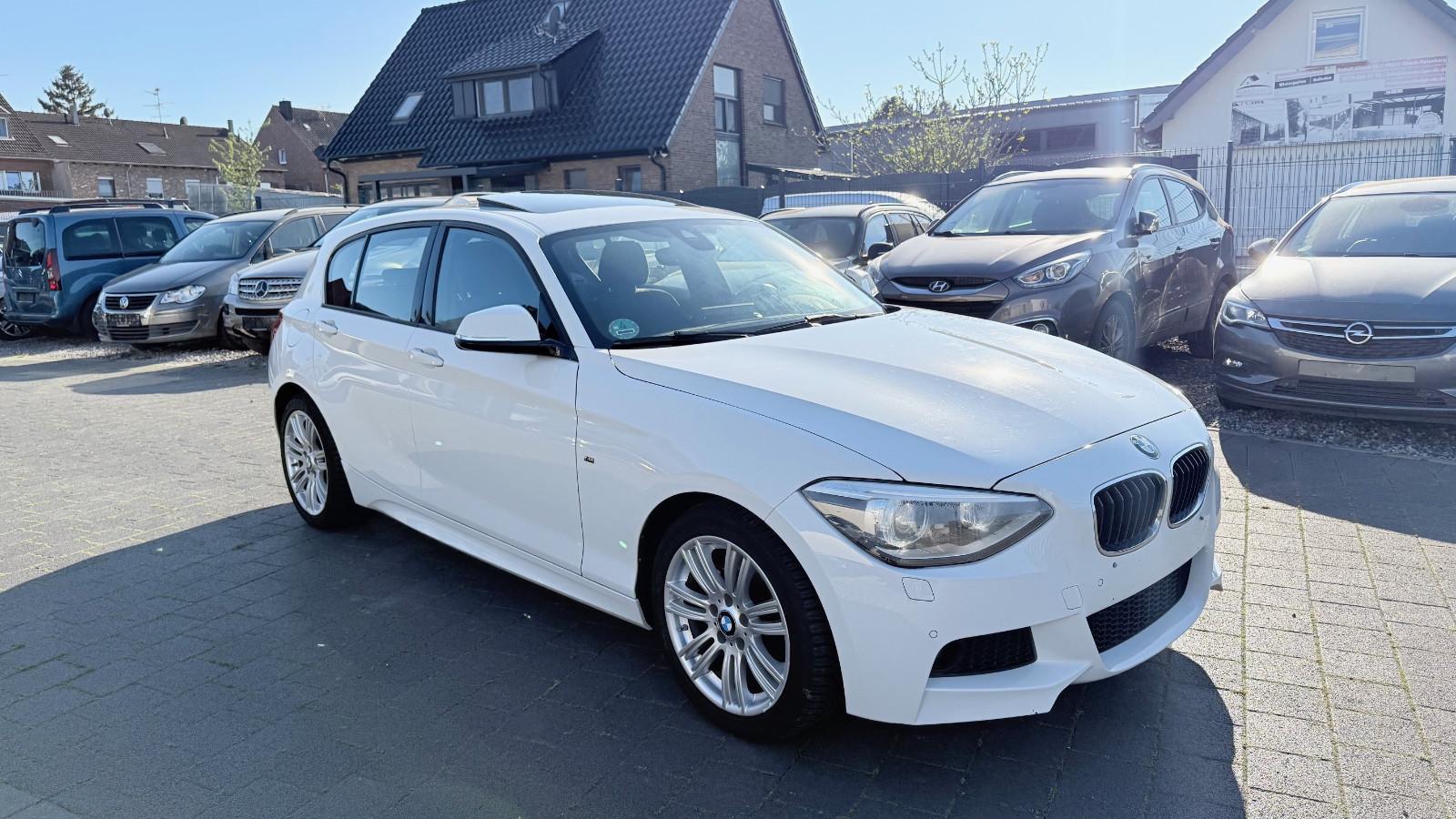 BMW 118 M Sportpaket // M-Paket | Schiebedach LED