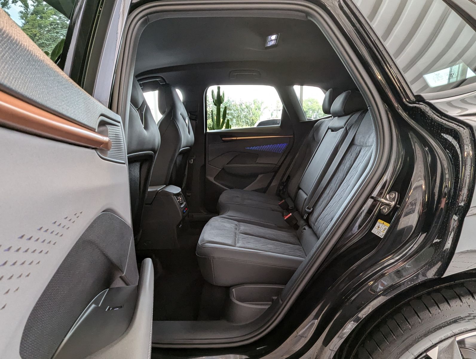 CUPRA Terramar 1.5 eTSI Sennheiser Edge-Paket HUD 19" - Image 13