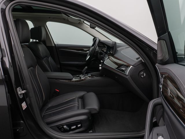 Foto Nummer 25: BMW 530d