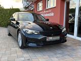 BMW 318 D Advantage*Garantie*LED*Navi* - BMW 318 mit Diesel-Antrieb: Limousine
