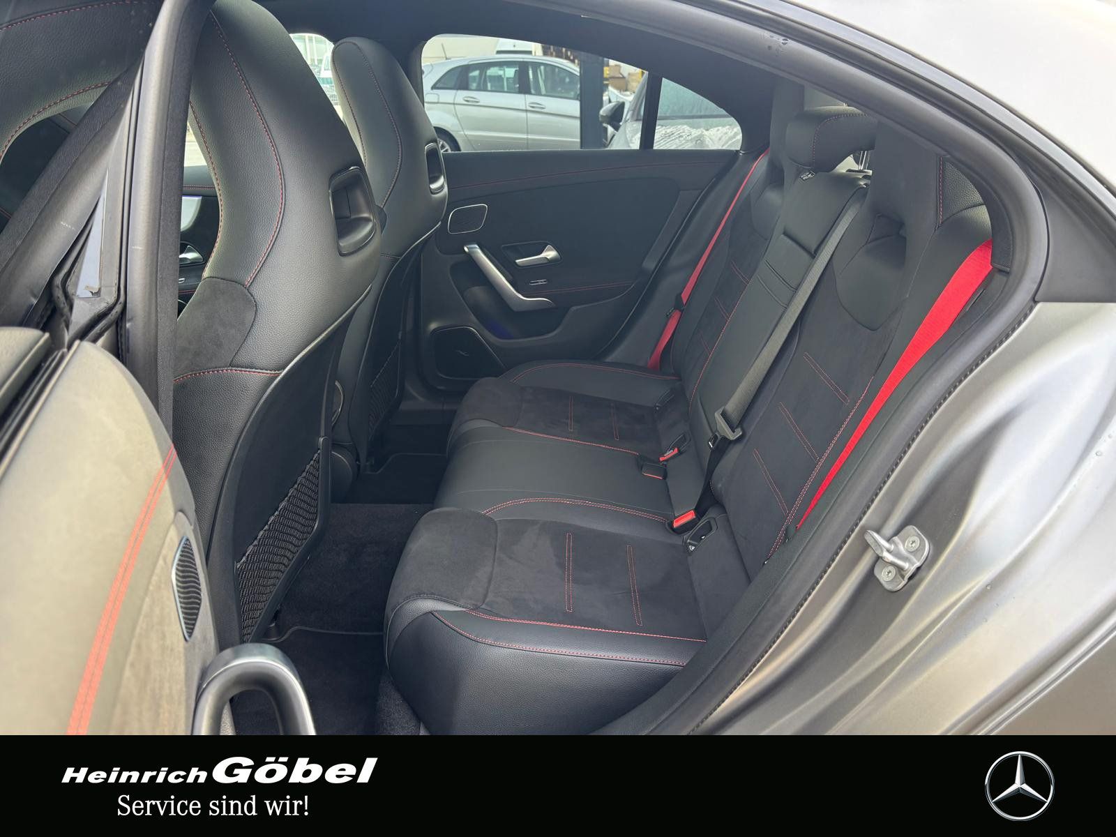 Fahrzeugabbildung Mercedes-Benz AMG CLA 35 4M PANO*BURMESTER*DISTRONIC*MEMORY*