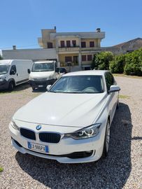 BMW 320 - 4