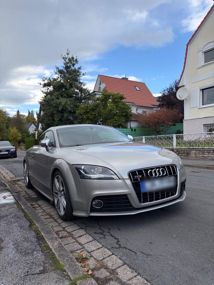 Audi TTS