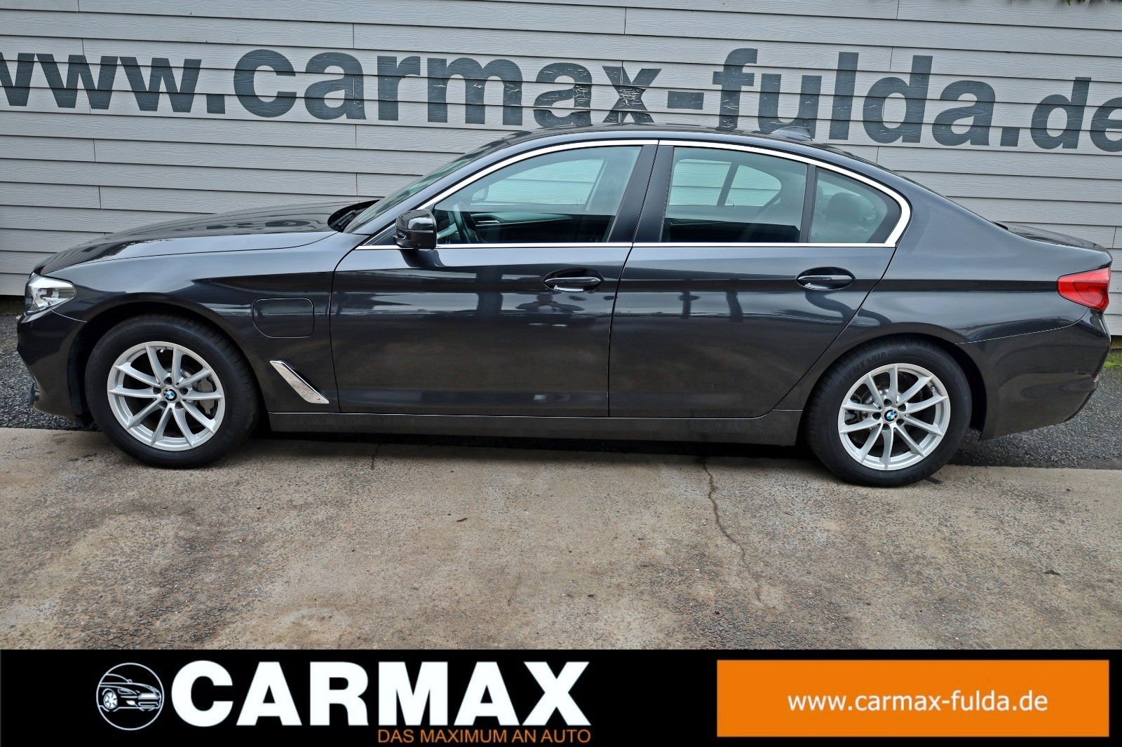 Fahrzeugabbildung BMW 530 e Lim.,Leder,Navi,LED,360Kamera,SH,ACC