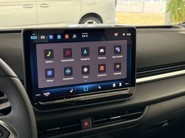 Volkswagen T-Roc 1.5 eTSI R-LINE NEUES MODELL AHK SOFORT