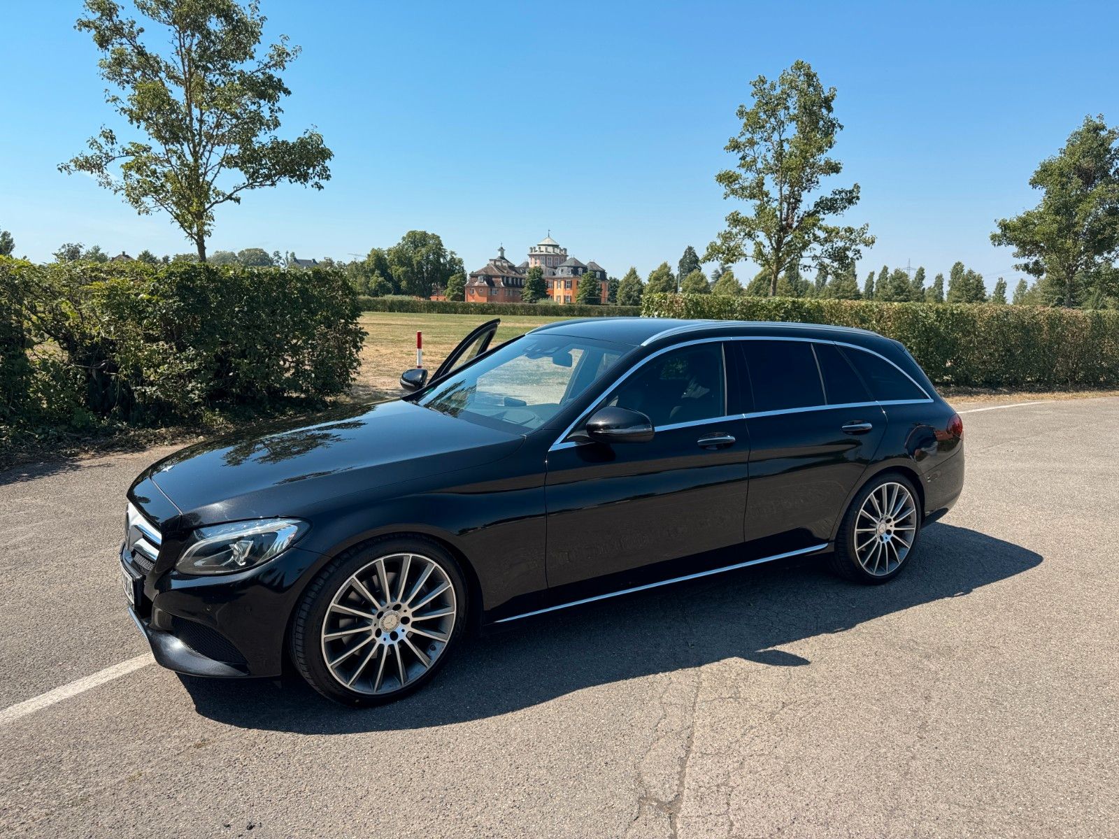 MERCEDES-BENZ C 250 d 4MATIC T AVANTGARDE Autom. AVANTGARDE