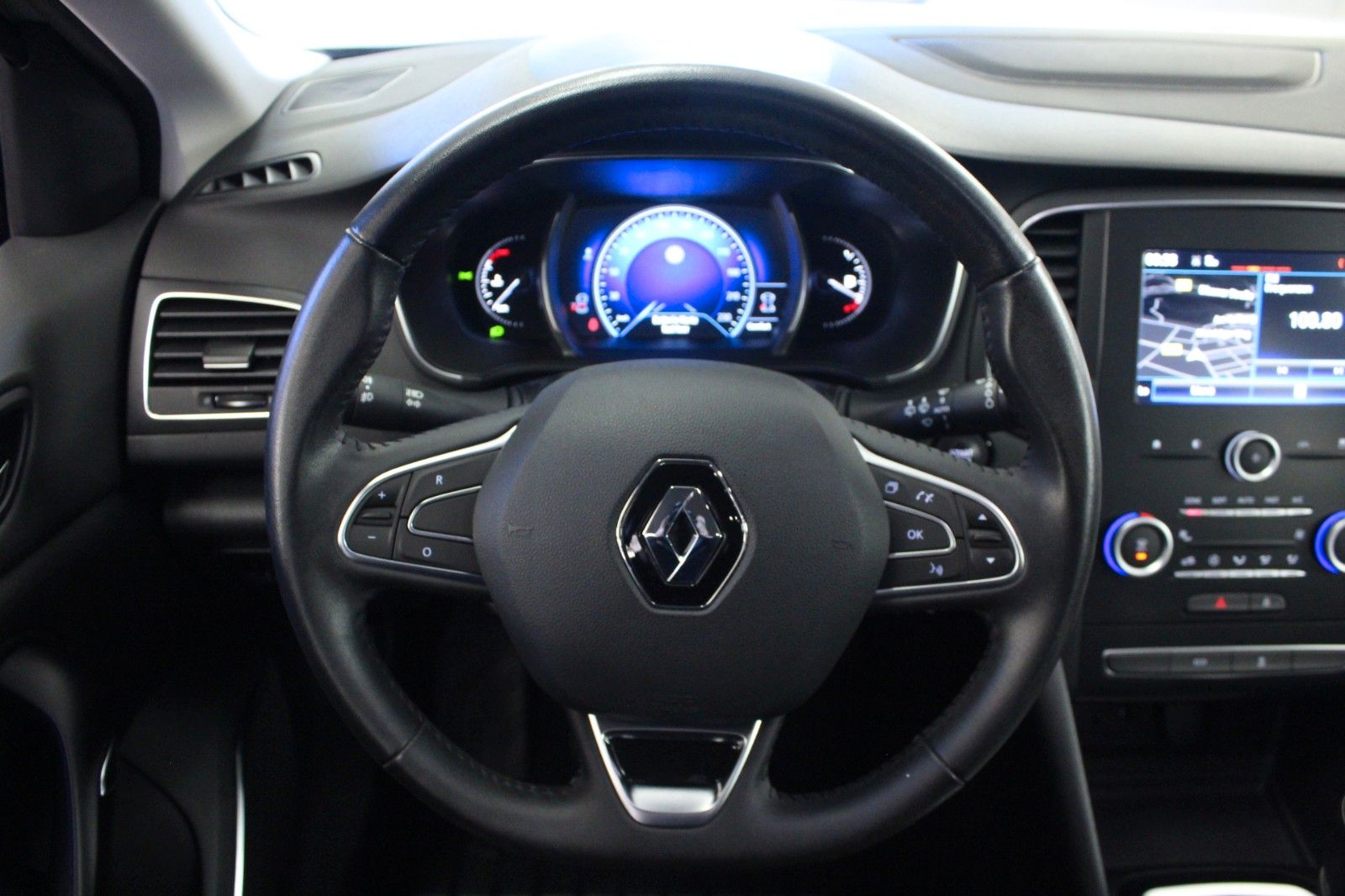 Fahrzeugabbildung Renault Megane IV TCe 130 Intens*R-Link*LED*Klima*