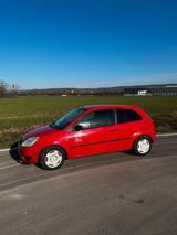 Ford Fiesta 1.3 Viva X - Ford Fiesta aus 2005: Viva X