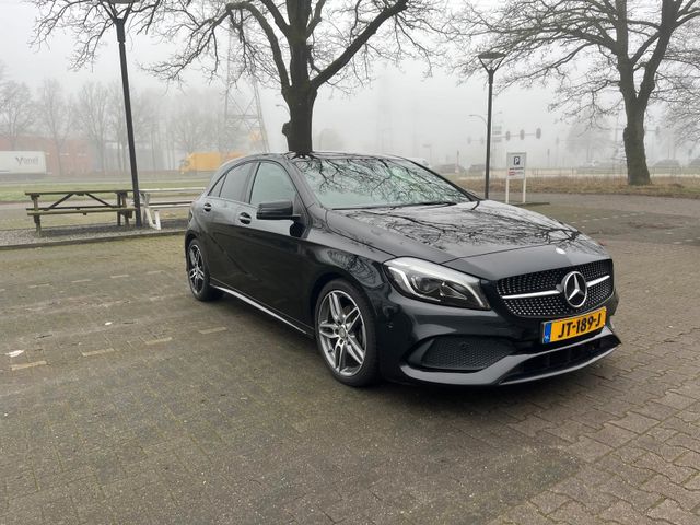 Mercedes-Benz A 180 Automatik 2x AMG - LED - Navi