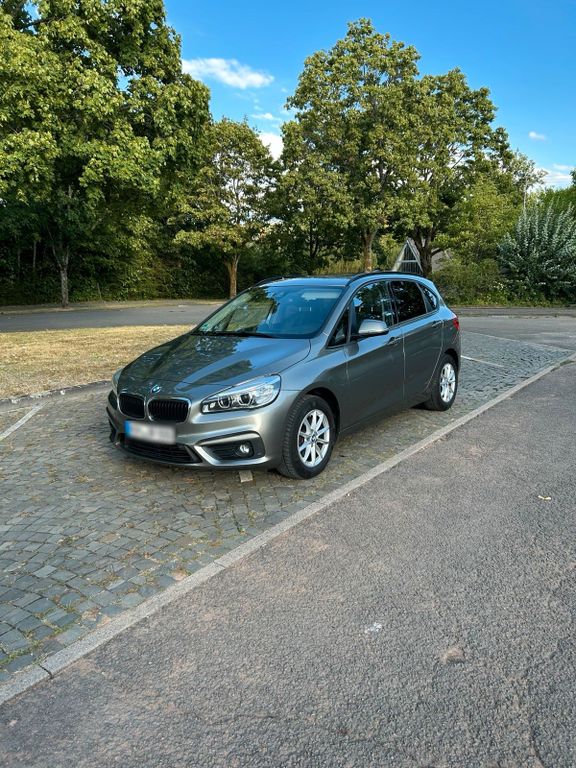 Image of BMW 220