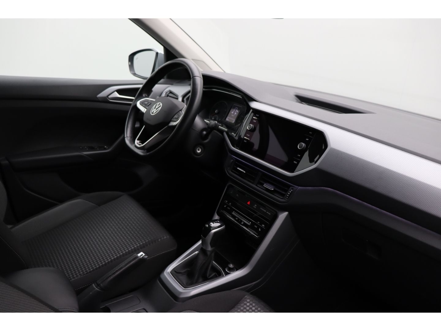 Fahrzeugabbildung Volkswagen T-Cross 1.0 Active Life ACC Navi