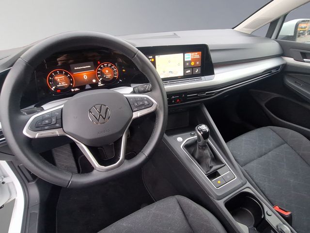 Golf VIII Variant 1.5TSI Life, Navi, Kamera, Bus