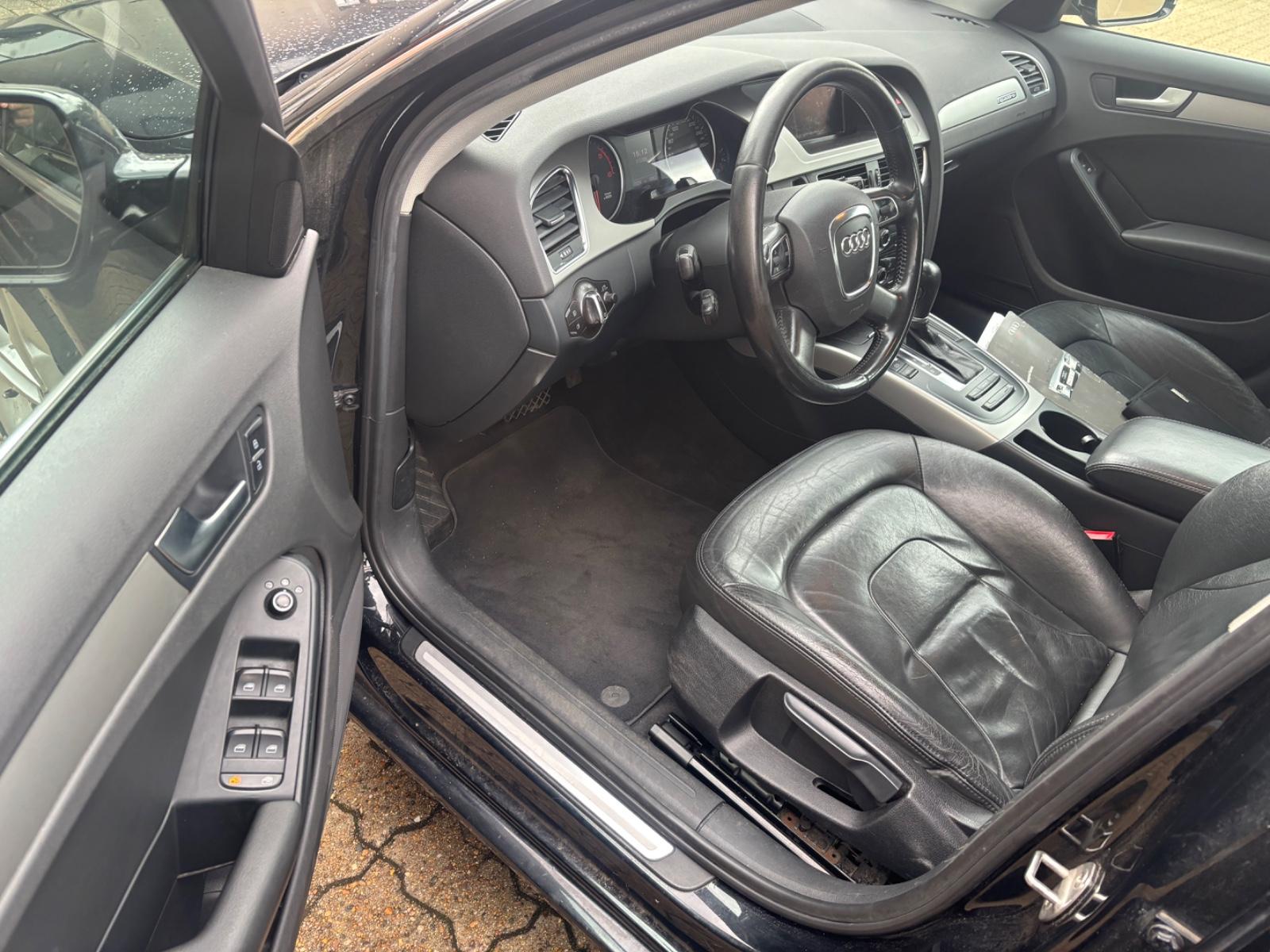 Audi Quattro 2010 — photo 7