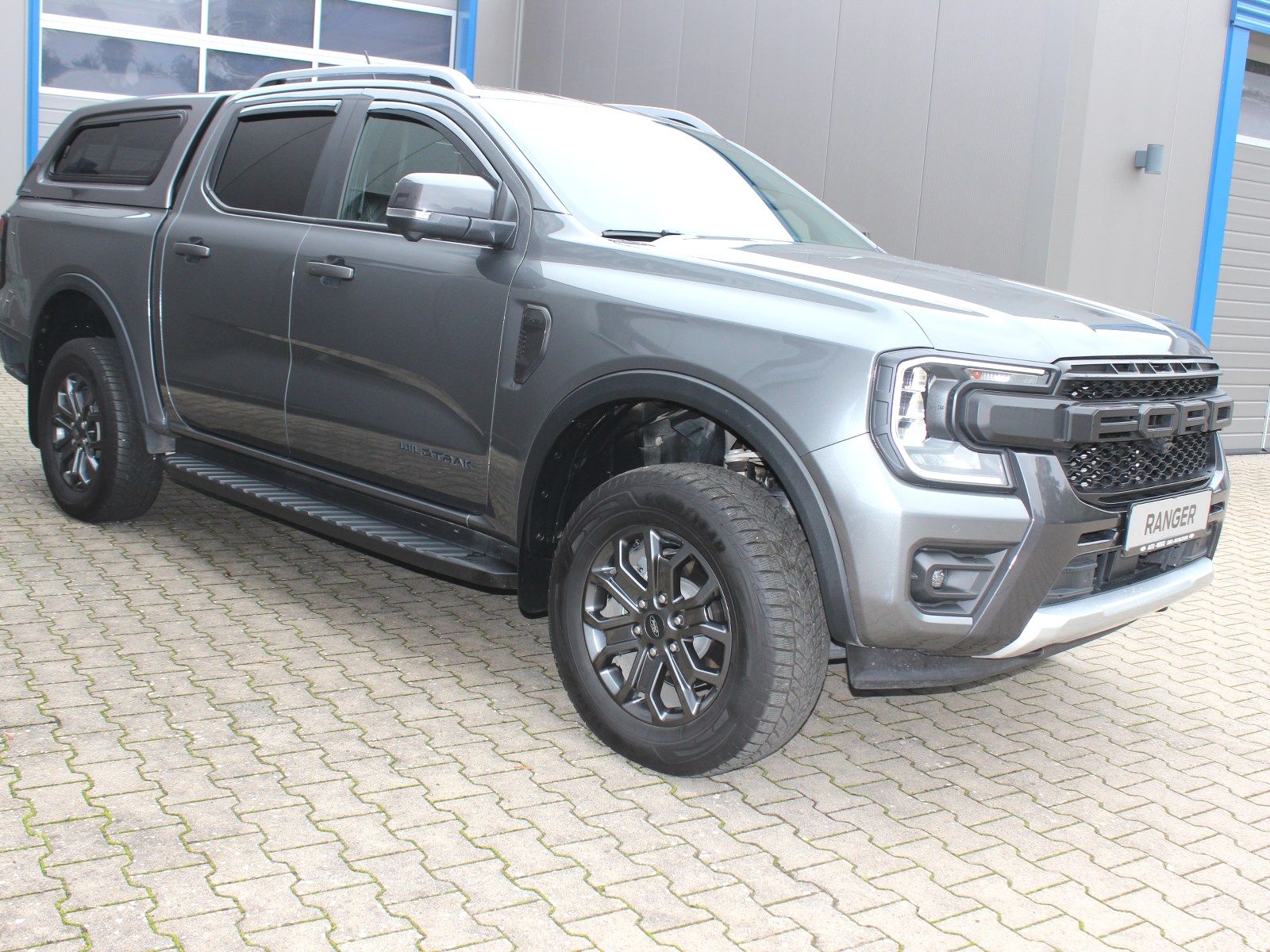 Fahrzeugabbildung Ford Ranger Plug-in-Hybrid Wildtrak e4WD Doppelkabine