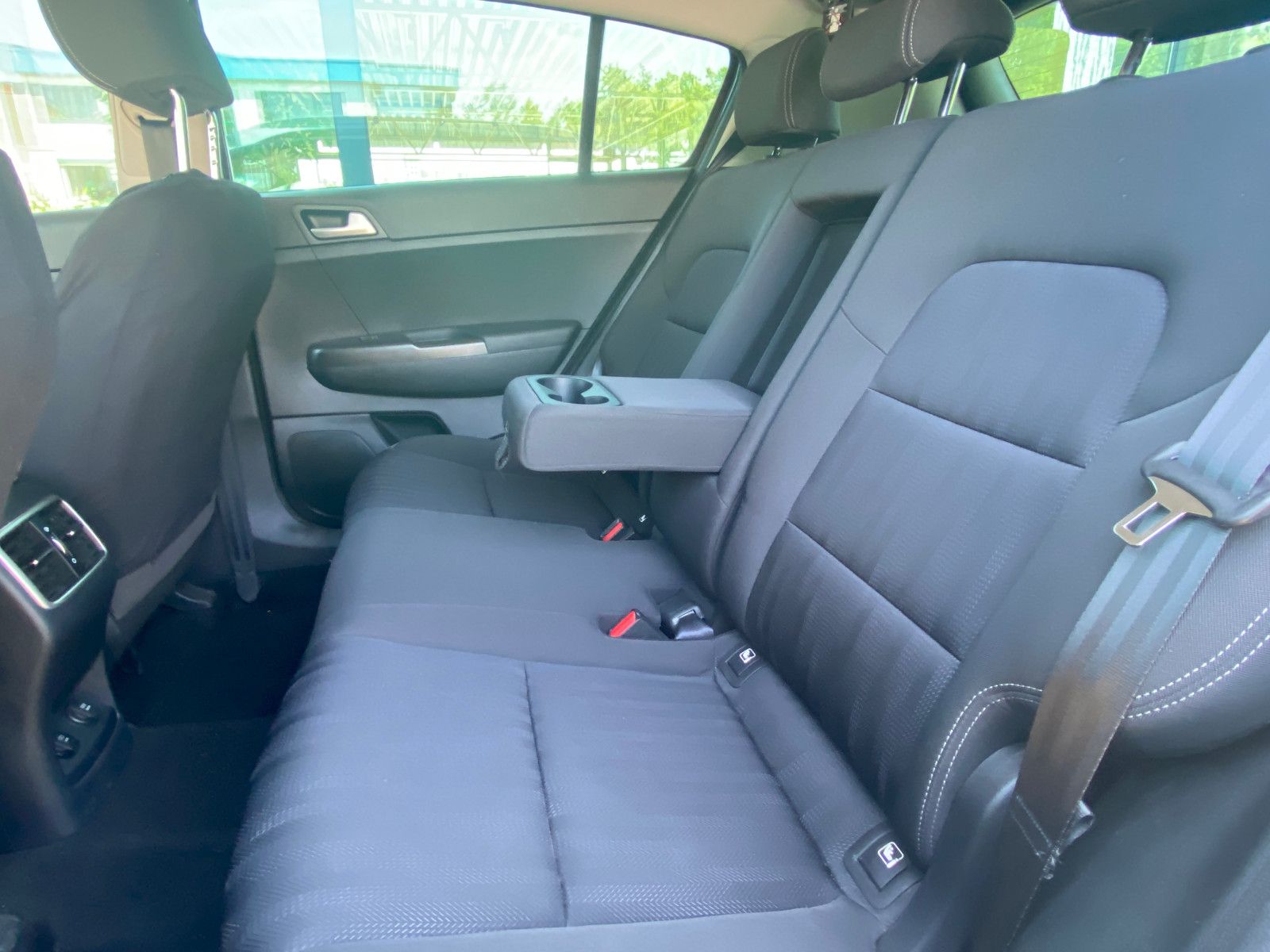 Fahrzeugabbildung Kia Sportage  2WD