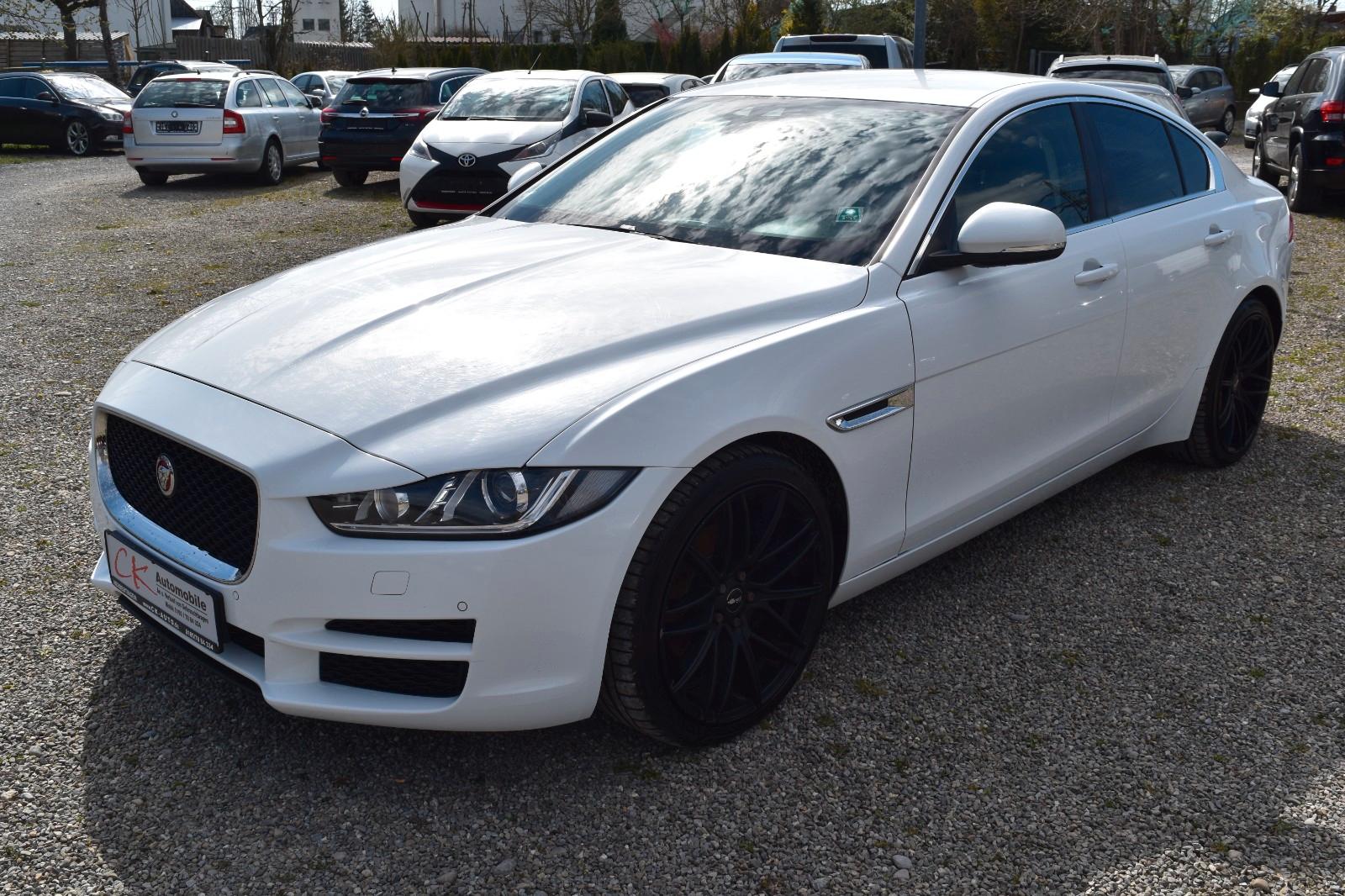 Jaguar XE Prestige*TÜV:06/2027*