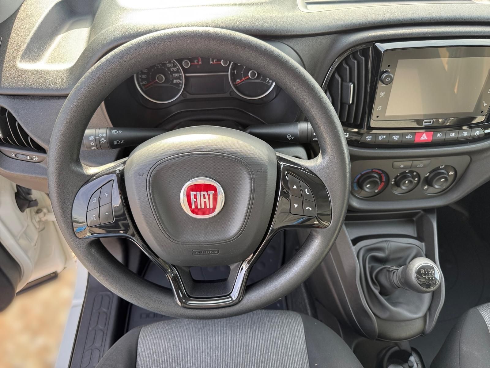 Fahrzeugabbildung Fiat Doblo L1H1 Kastenwagen