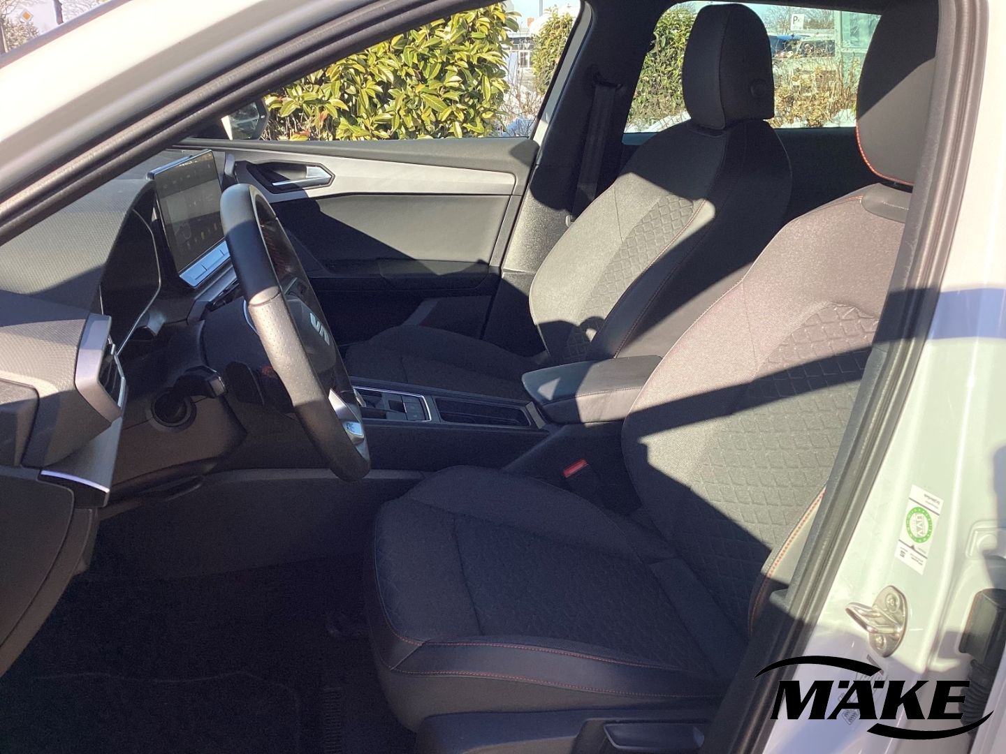 Leon ST FR-Line 1.5 eTSI DSG ACC AHZV LED ALU