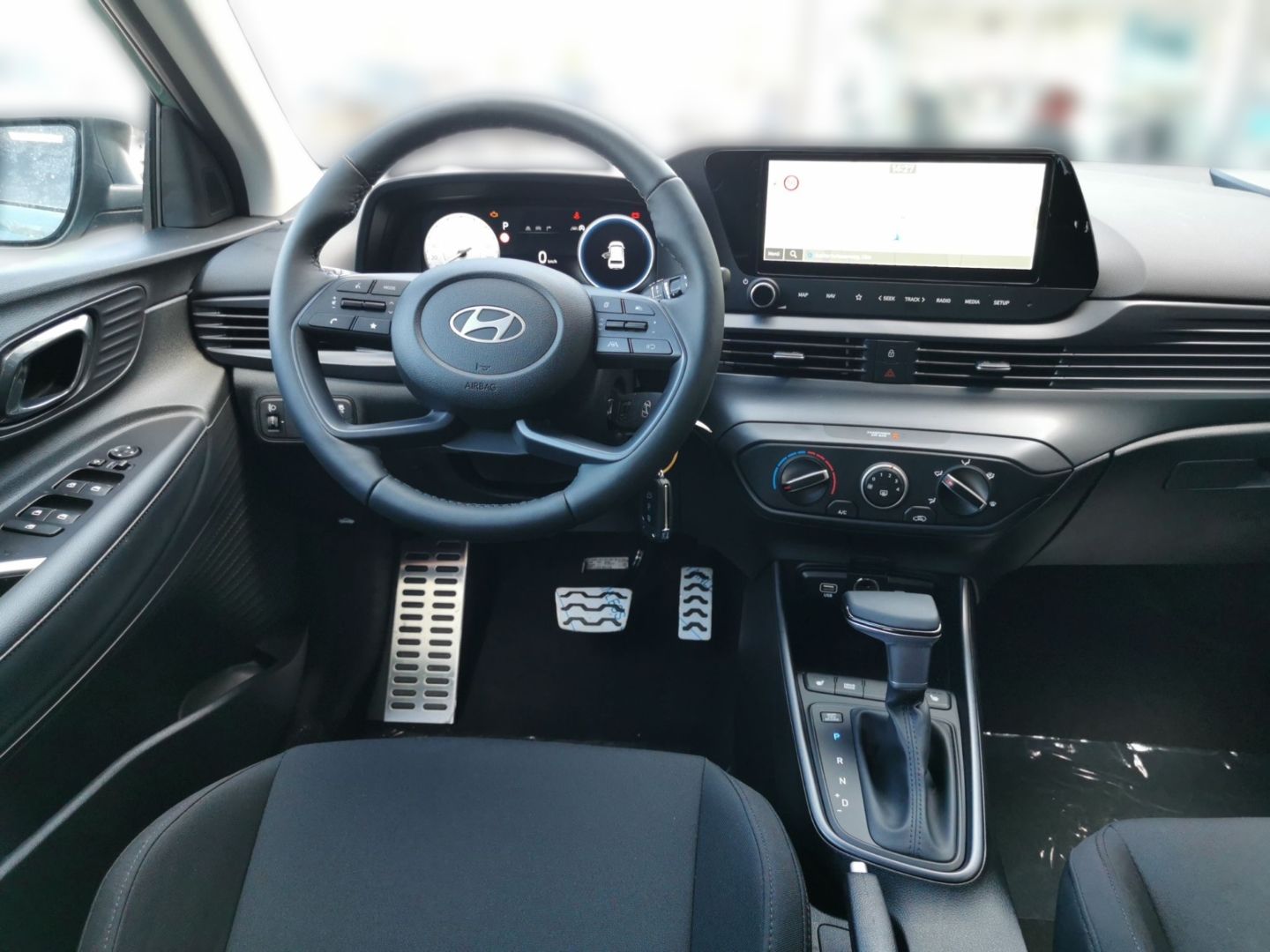 Fahrzeugabbildung Hyundai BAYON Trend MY25 DCT Voll-LED Navi SHZ Kamera di