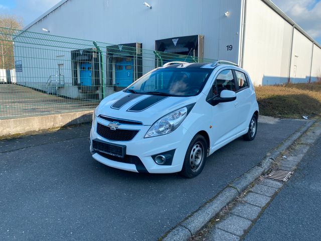 Chevrolet Spark 1.2 LT Hot Tunes