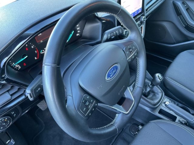 Fahrzeugabbildung Ford Fiesta 1,0 EcoBoost Cool & Connect Navi, Sitzhei