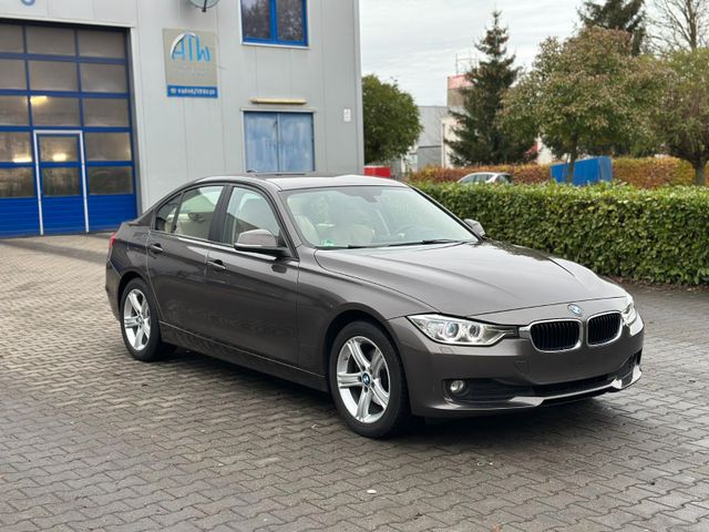 BMW 320d Lim. Garantie*Bi-Xenon*Automatik*Navi*