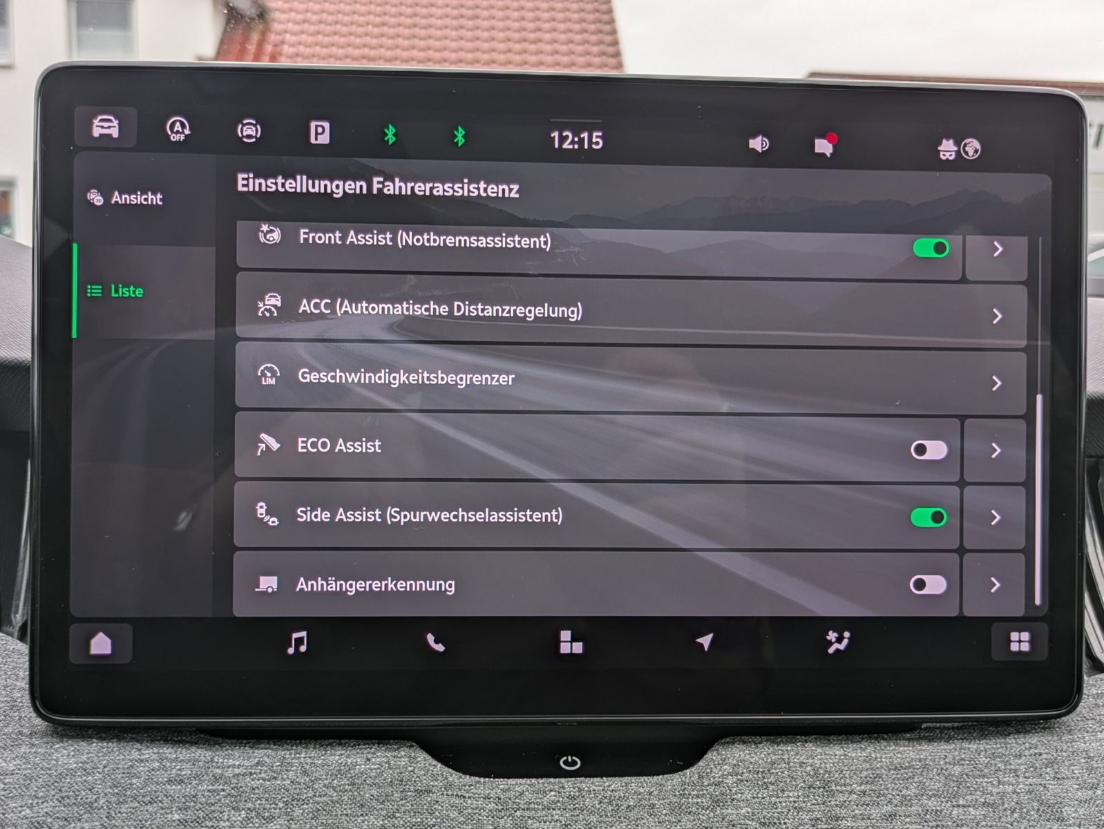 Fahrzeugabbildung SKODA Superb 2.0 TDI 4x4 Selection MATRIX*AHK*PANO*19"