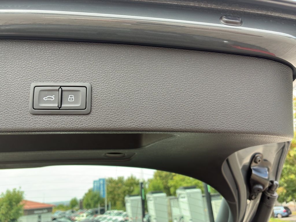 Fahrzeugabbildung Audi Q2 1.5 35 TFSI design (EURO 6d-TEMP) Pano*SD*LED